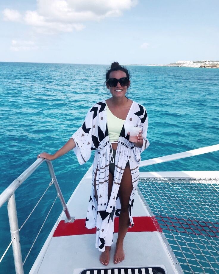 Beach Dress Sarong Cover-up Swimwear Bobe de Plage Pareo Beach Cape Tunic Bathing suit cover ups Saida de Praia Bikini cover up