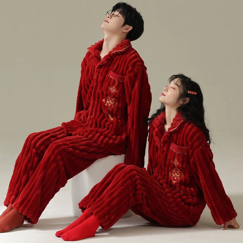 Christmas Pajamas For Couple Lucky Big Red Cardigan Buttons Men Women Winter Long Sleeve Flannel Sleepwear Sexy Women Homewear