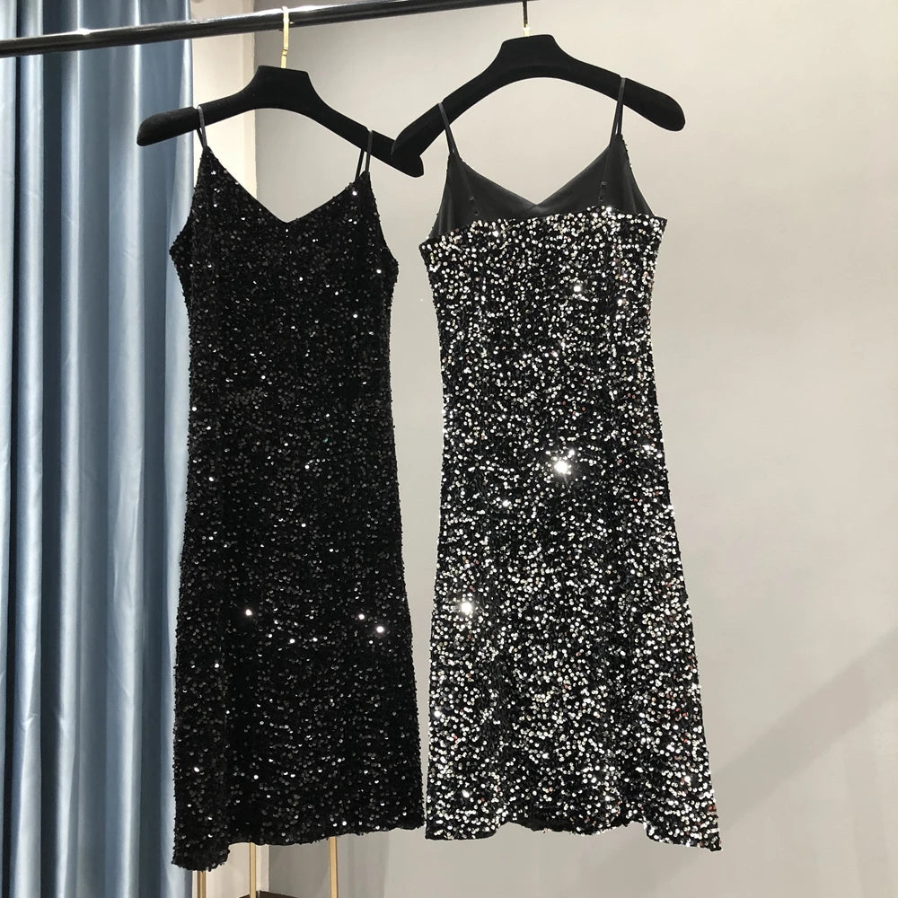 Elegant and Shiny Metal Women Feeling Party Dress Long Birthday 2023 New Winter