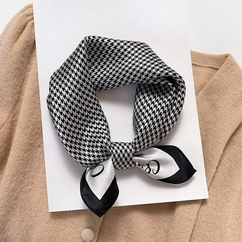 Fashion Designer Print 100% Natural Silk Square Scarves Women Hairband Neck Foulard Female Small Kerchief Bandana New 2024 FZ100-2 53cm real silk