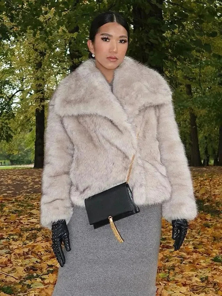 Fashion Luxury Fluffy Faux Fur Women Jacket Winter Long Sleeve Shaggy Overcoats Thick Warm Fox Fur Coat Female Street Outerwear