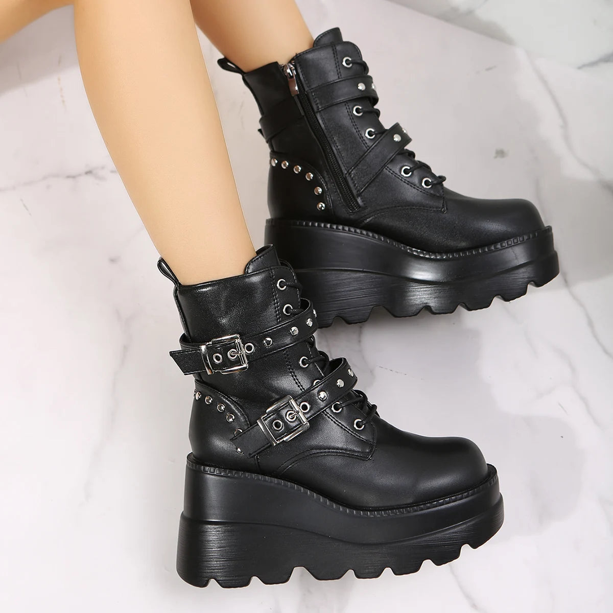 Fashion Thick Sole Short Boots Belt Buckle Rock Punk Dark Fashion Boots Black Short Barrel Martin Boots