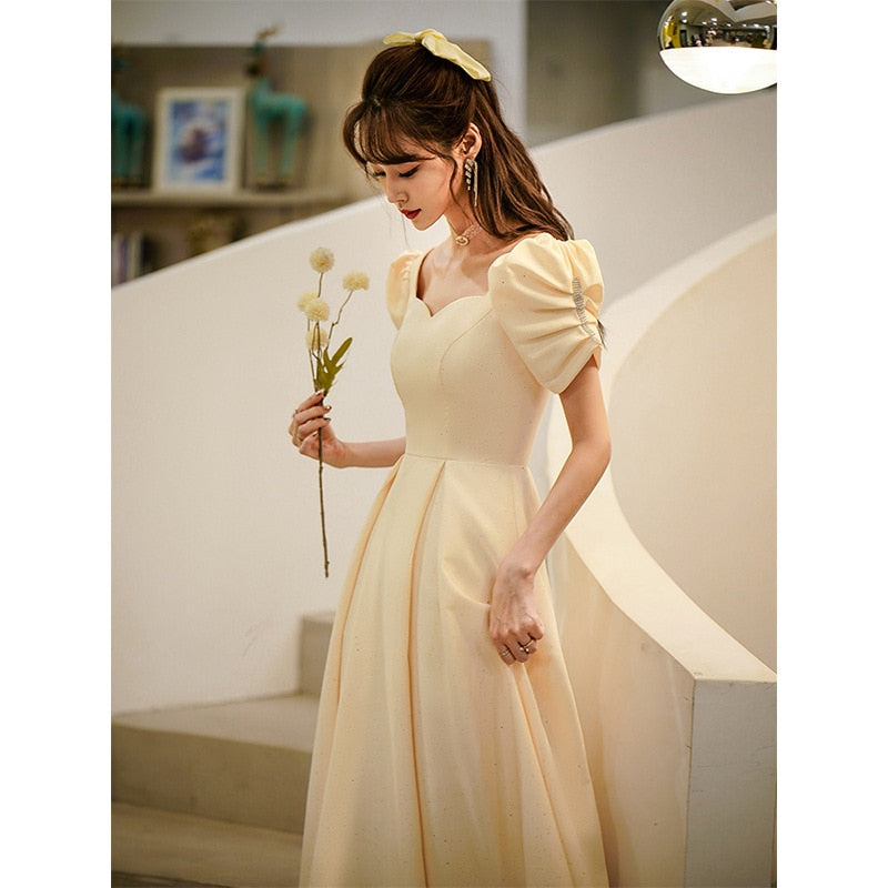 French Style Simple Evening Dress Champagne Puff Sleeve Long Dresses Women's Elegant Banquet Bandage Gowns