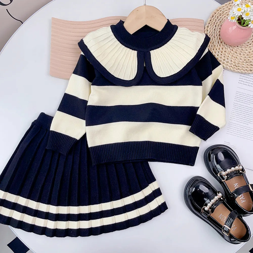 Girls Sweater Set Autumn Long Sleeve Knit Set New Girls V-Neck Little Bear Printed Knit Top+Pleated Skirt Two Piece Set AM2639A