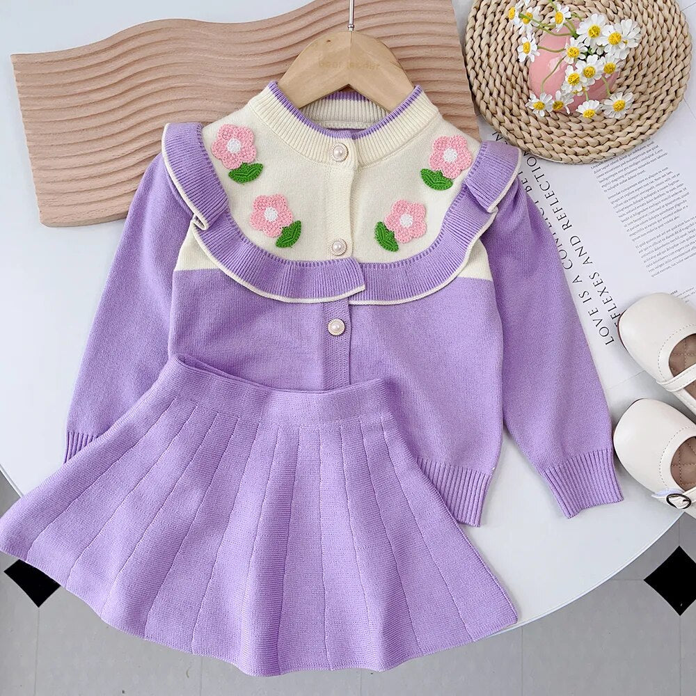 Girls Sweater Set Autumn Long Sleeve Knit Set New Girls V-Neck Little Bear Printed Knit Top+Pleated Skirt Two Piece Set AM2638F