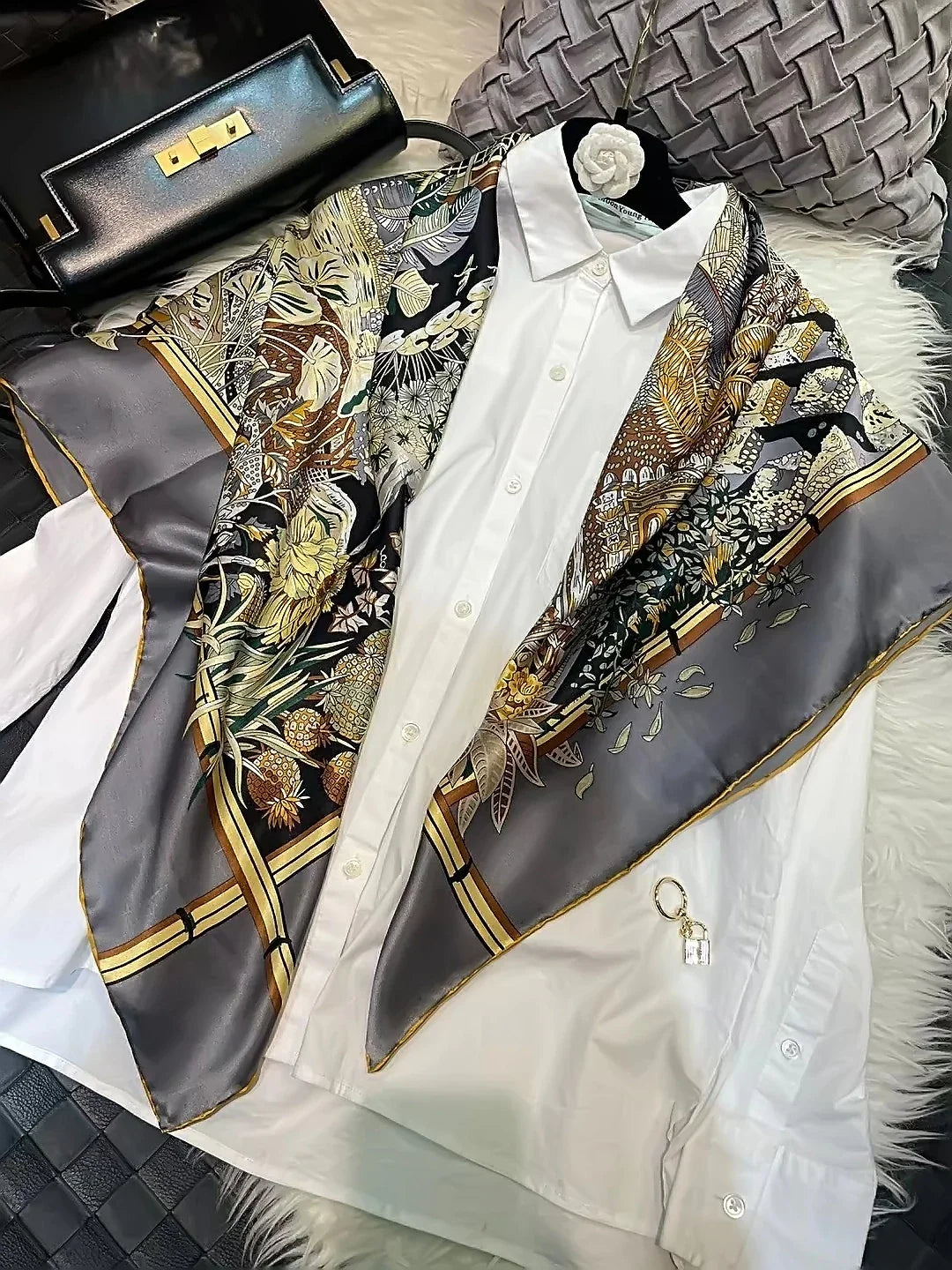 Coffee Gold 100% Mulberry Silk Women's Scarf Bandana Fashion Plaisley Style Square Scarves Hijabs Winter Brand Headscarf Foulard grey