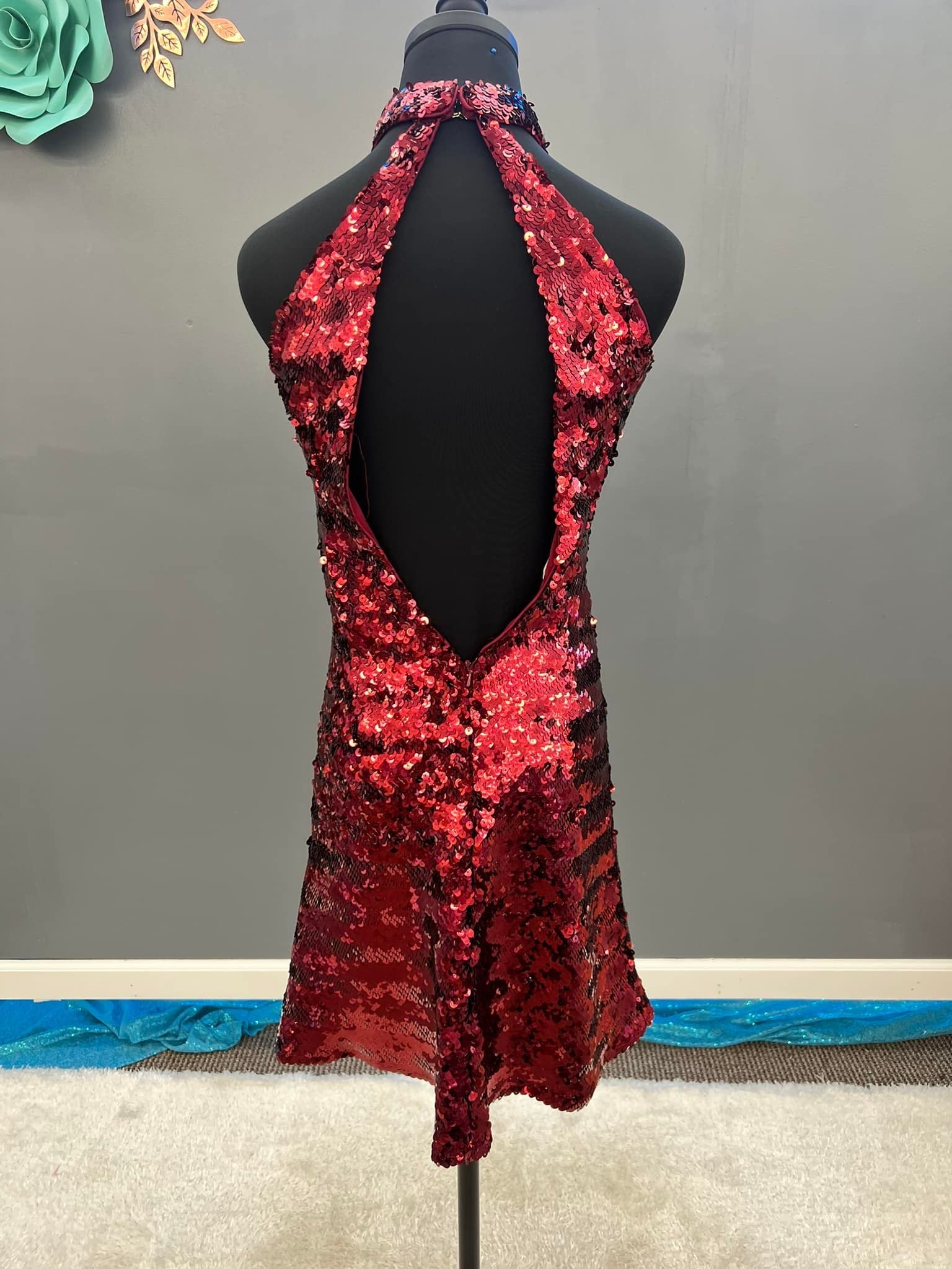 Halter Keyhole Mini Cocktail NYE Dress 2022 Burgundy Sequins Lady Formal Event Party Gown Sexy Club Night Graduation Hoco Gala