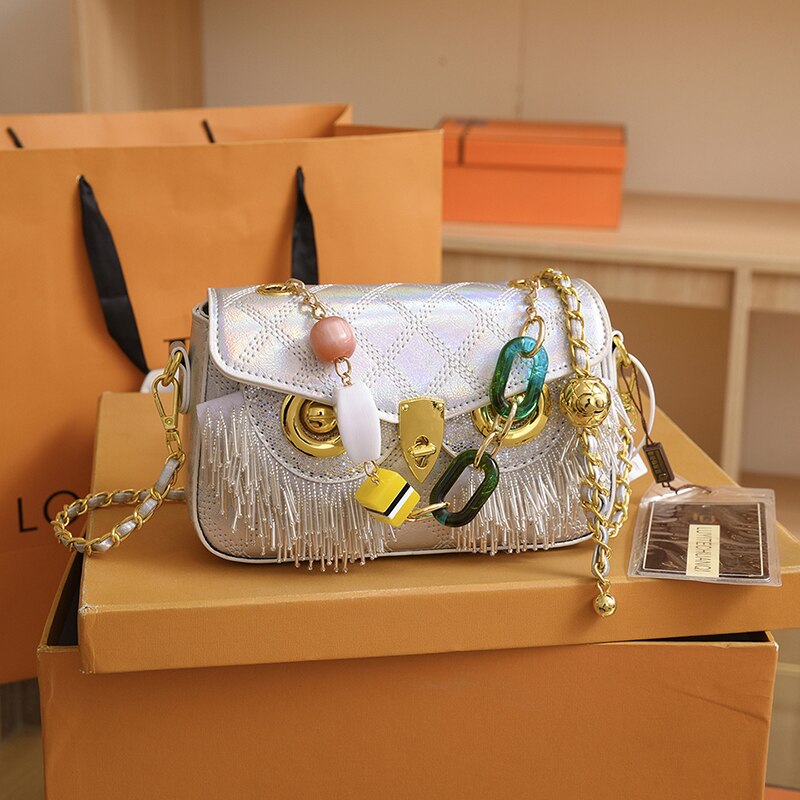 Luxury Designer Owl Bags For Women 2024 Trend Shoulder Bag Leather Beaded Purses and Handbag Black White Female Bag 2 20 X 13 X 6CM