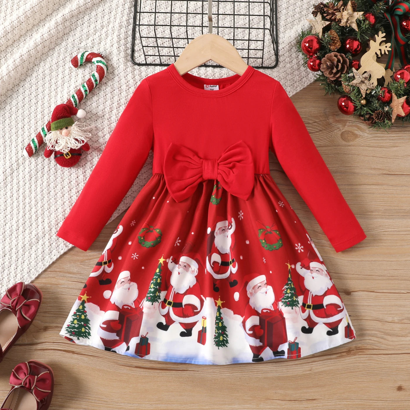 PatPat Christmas Dress for Girls Santa Claus Graphic Bowknot Design Splice Long-sleeve Toddler Girl Dresses Red