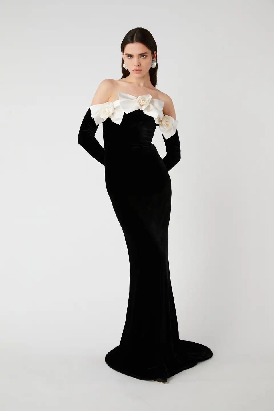 New Winter Style Women Long Sleeve Sexy Off the Shoulder Floor-length Dress Velvet Elegant Evening Party Celebrate Dress black