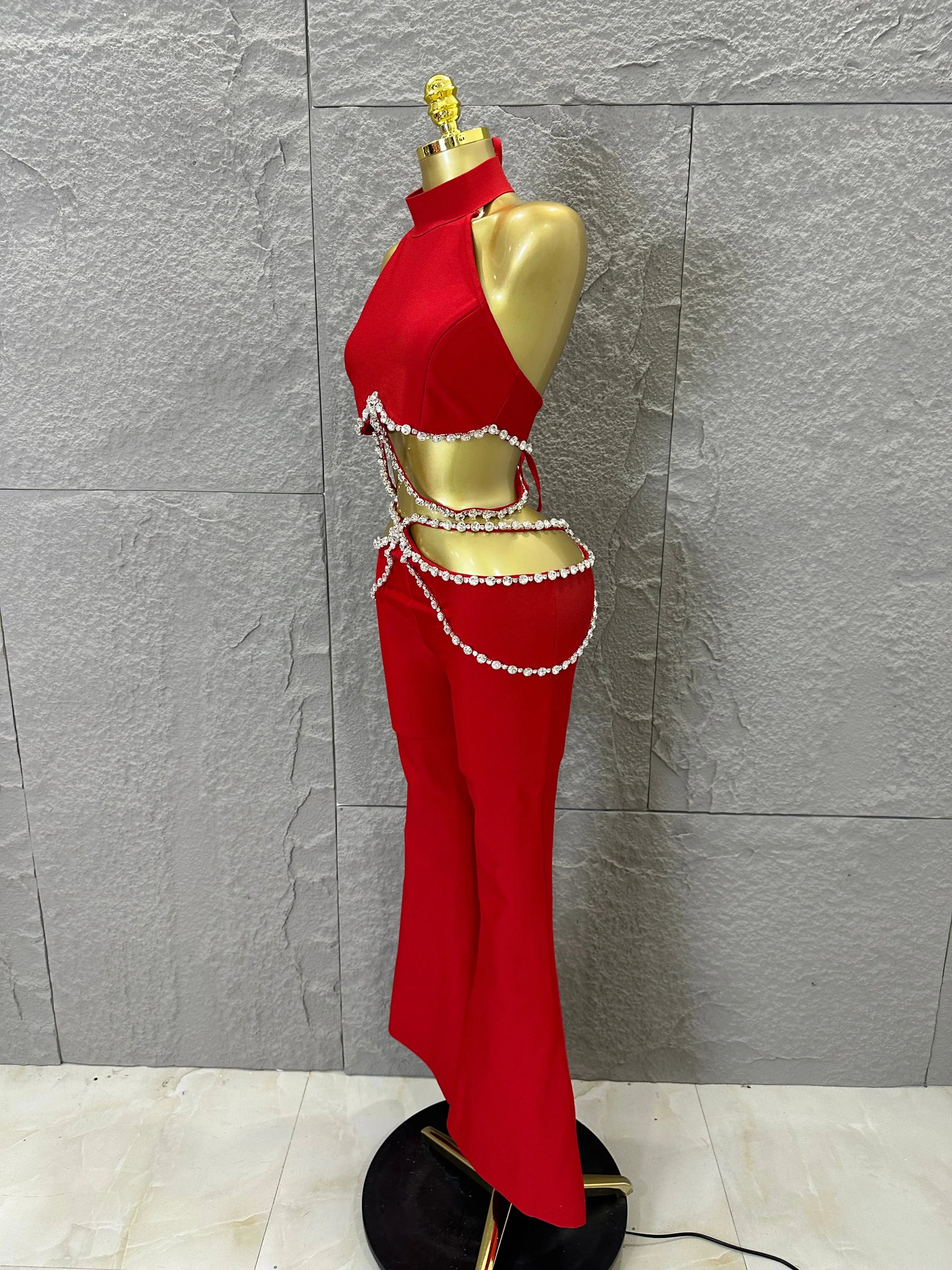 Luxurious Red Two Piece Set Women Sexy Halter Neck Crystal Cutout Crop Top Flare Pants Outfit Stage Performance Costume