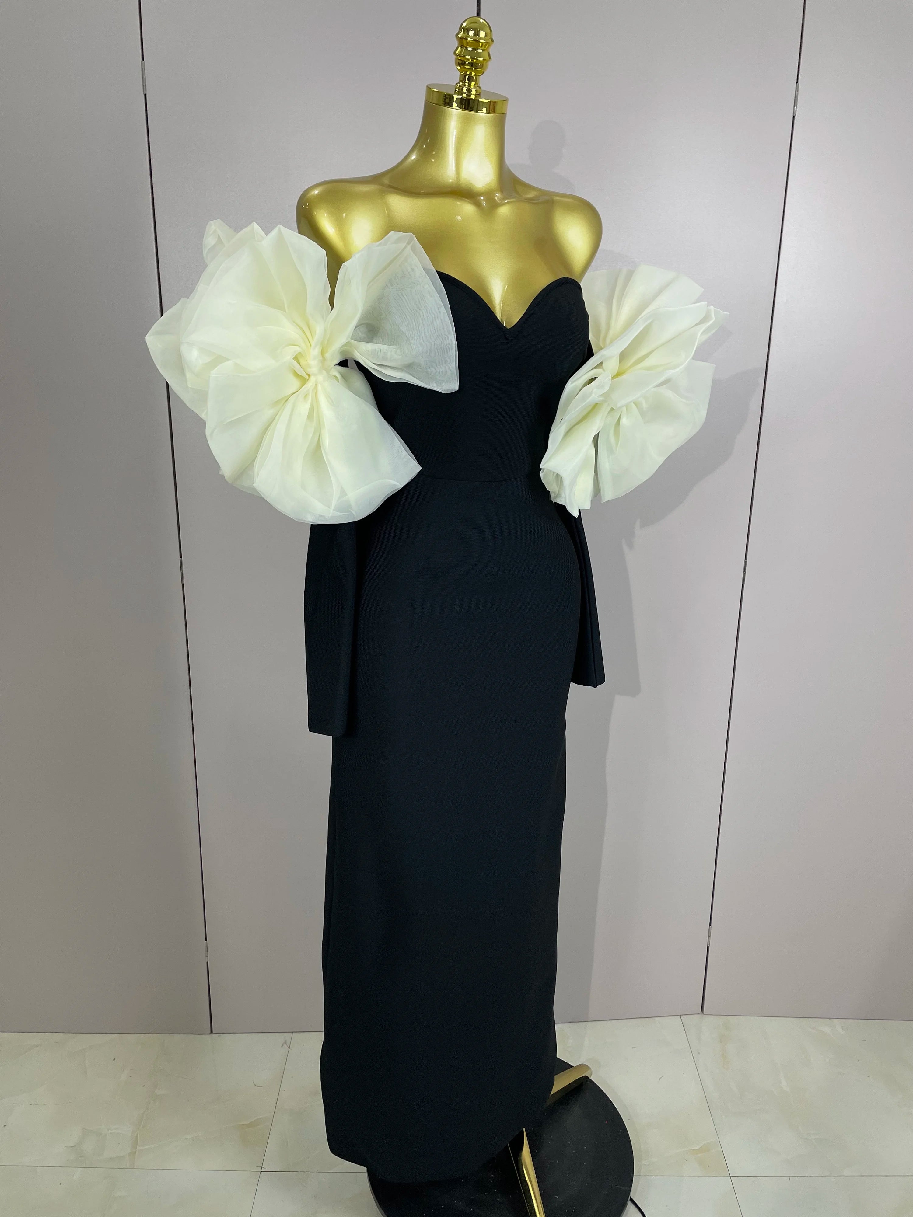 2025 New Women Sexy Off Shoulder Red Bodycon Bandage Dress Long Sleeved Celebrity Elegant Backless Dress Luxury Birthday Dresses