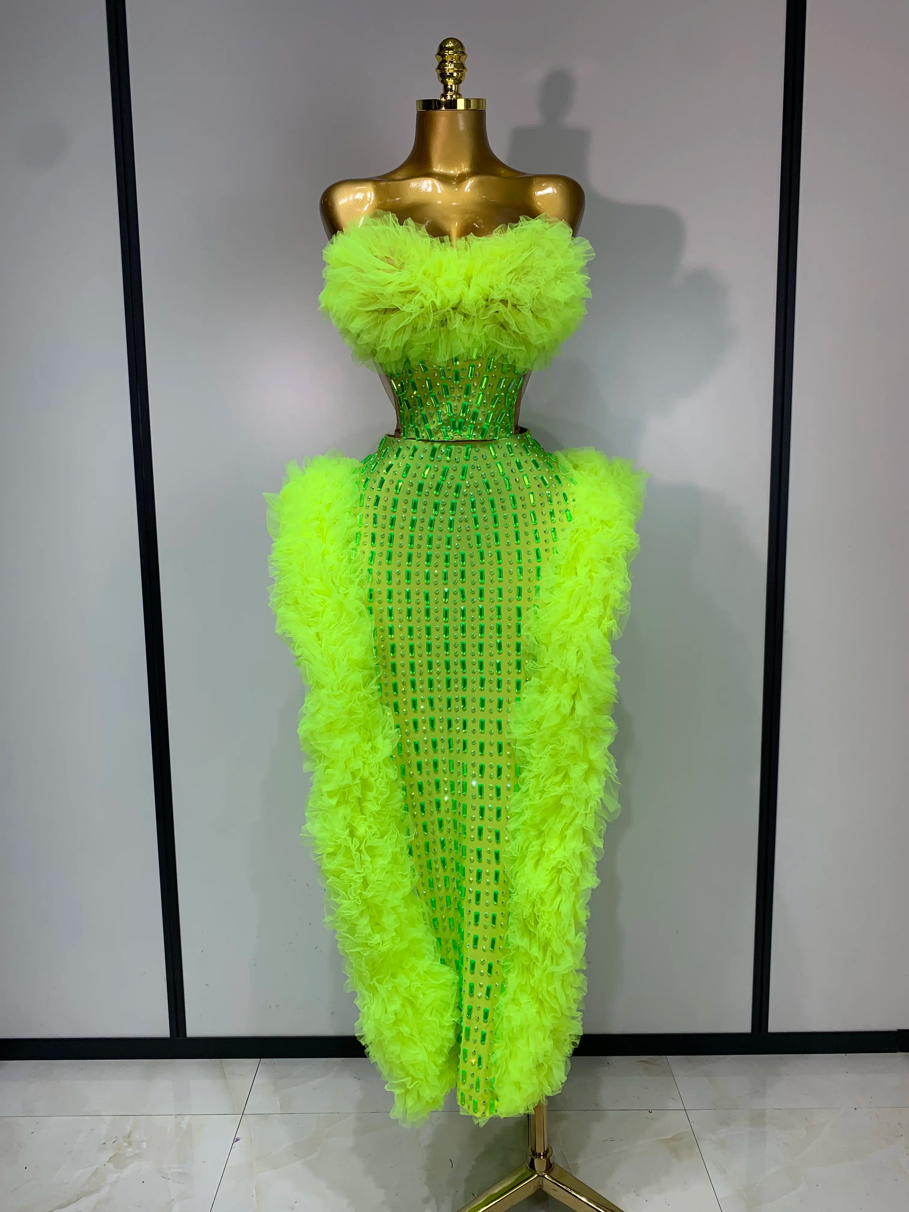 Women Sparkly Rhinestone Sexy Strapless Tops Skirt Two Piece Set Celebrate Evening Party Luxury Birthday Nightclub Stage Outfit Fluorescent Green