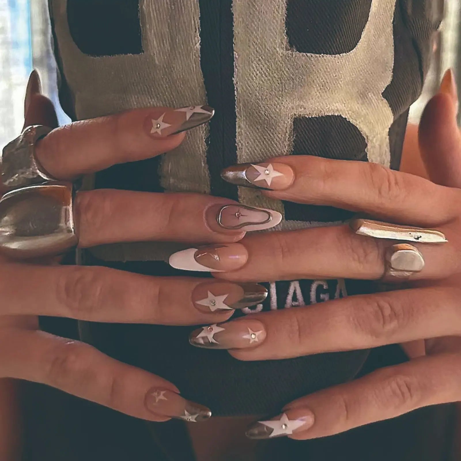 24pcs Y2K Fake Nails Black Blush Almond False Nail Patch Sliver Flame Printed Full Finished Wearable Press on Nail for Women 2