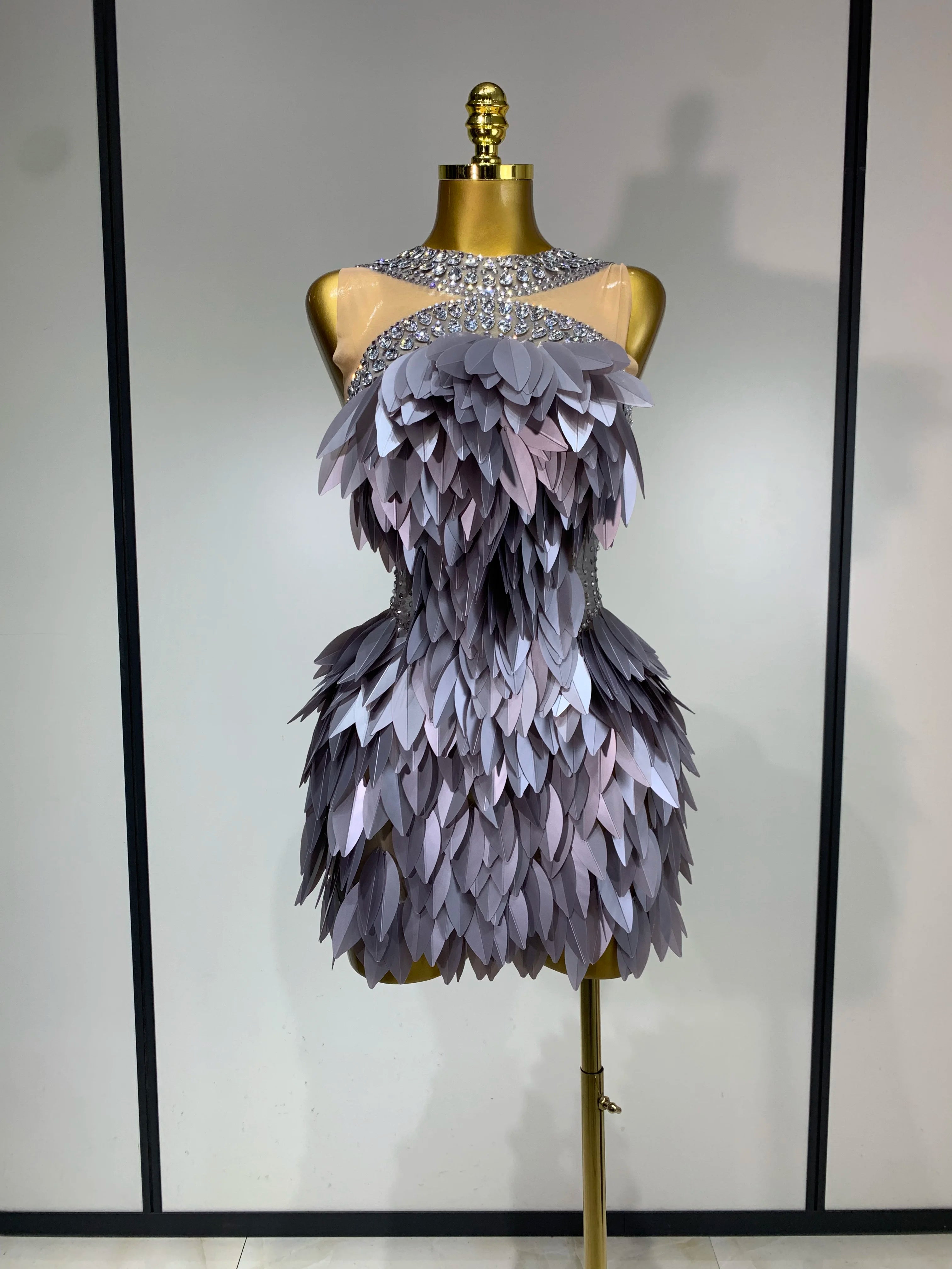 Women Sexy Long Sleeve sequins Diamonds Mini Celebrity Dress Birthday Party Costume Bar Nightclub Stage Performance Clothing