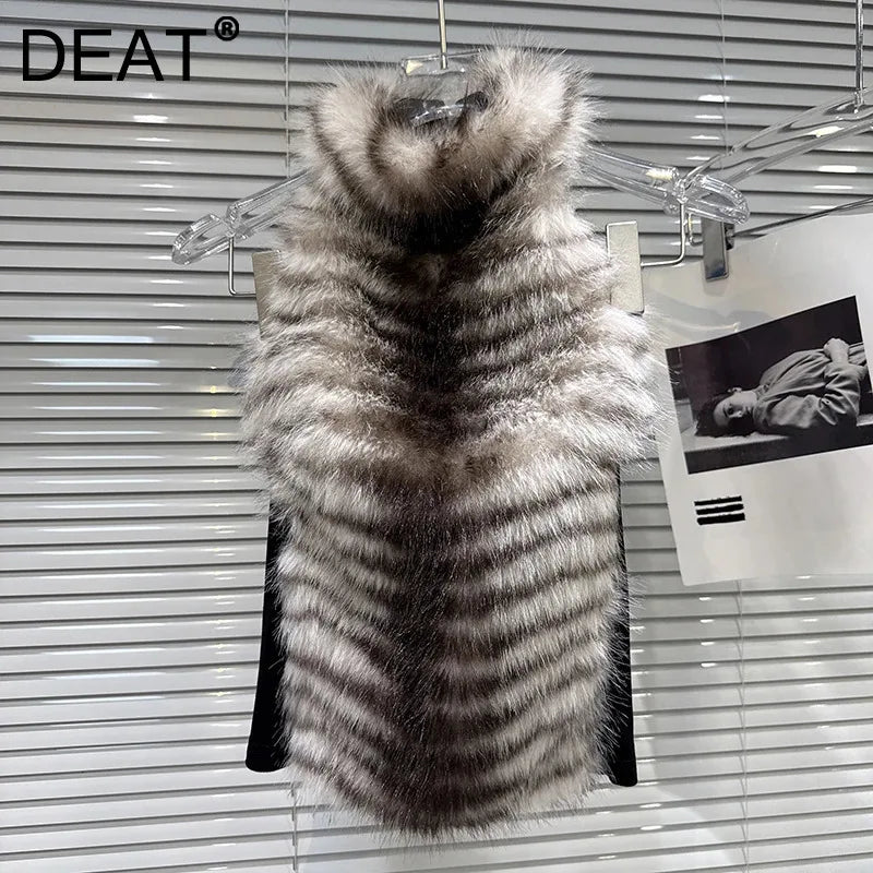 Winter New Fashion Gradient Faux Fur Patchwork Backless Halter Top For Women Outwear Vest Female Trend 11A07670