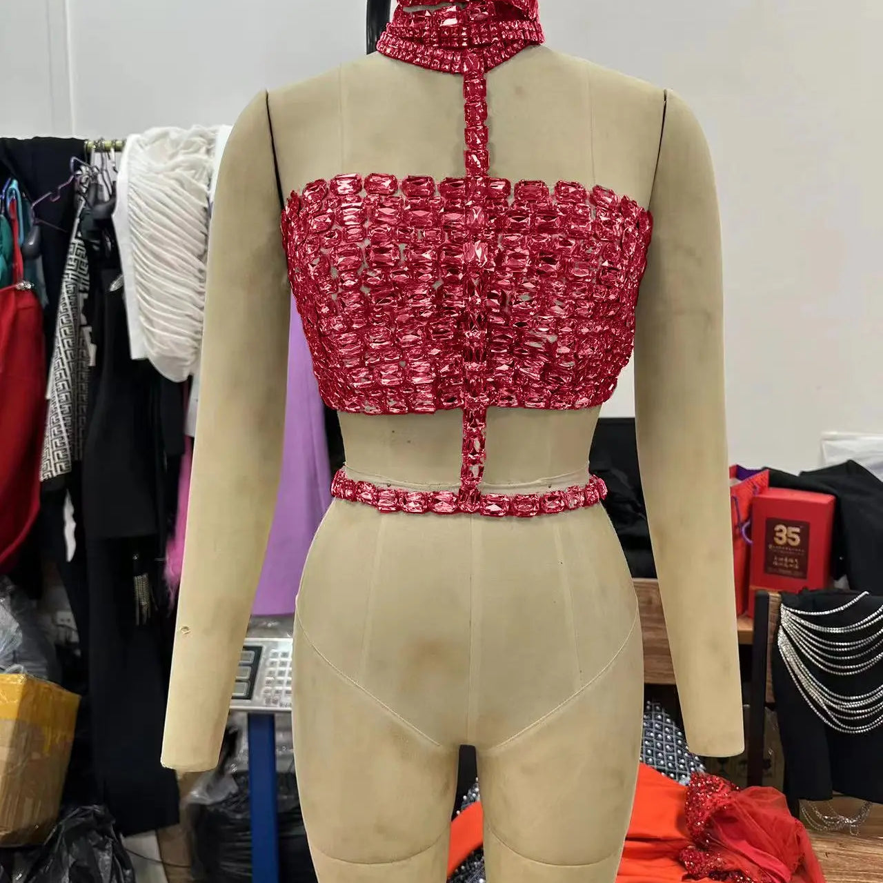 Celebrity Fashion Red Carpet Wear Women Shinning Big Crystal Sexy Halter Tops Nightclub Party TV Show Tops Tank High Quality Red