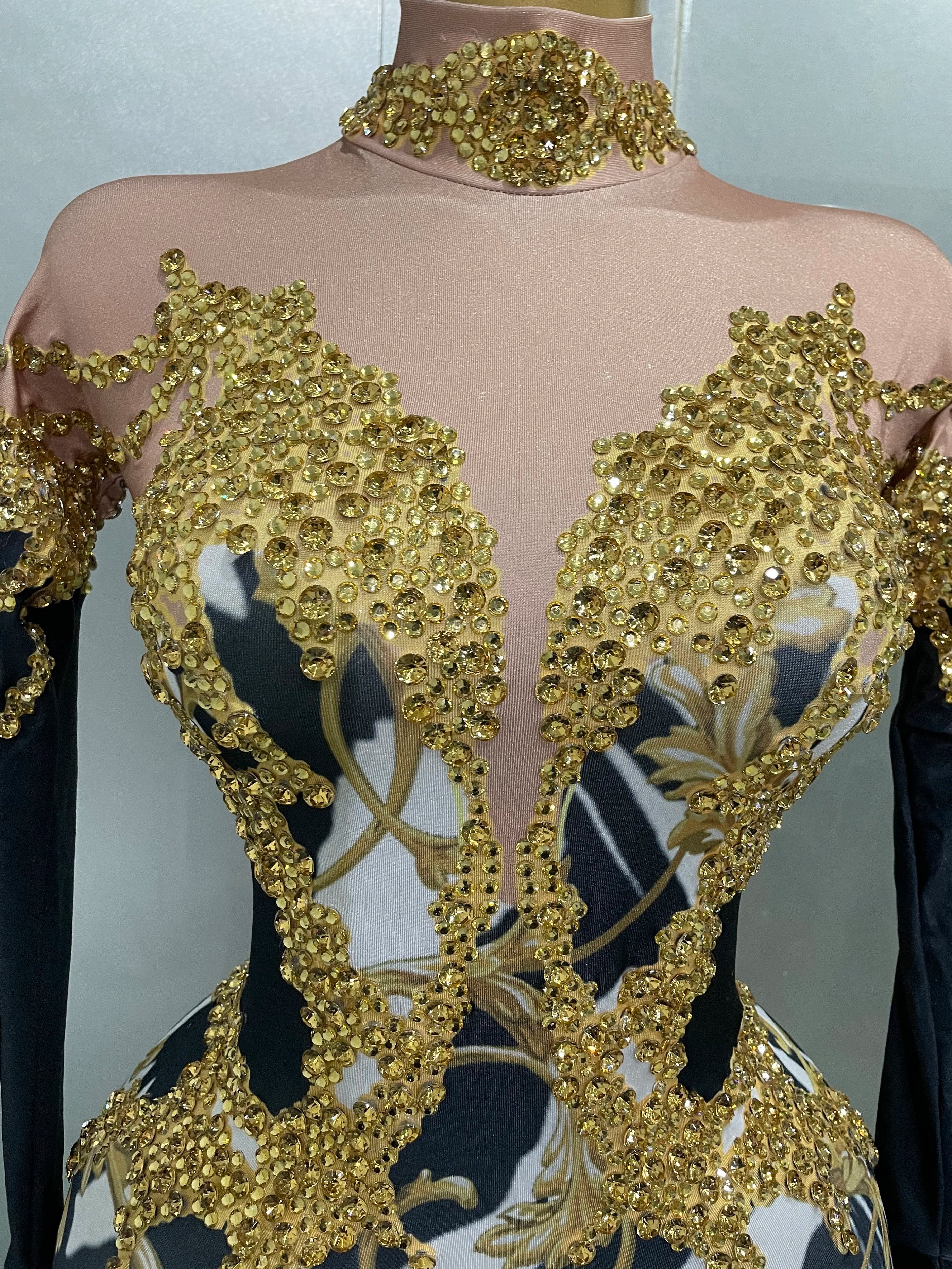 Sparkly Gold Rhinestones Jumpsuit With Gloves 2025 New Women Sexy Printed Party Nightclub Bar Singer Stage Performance Costume