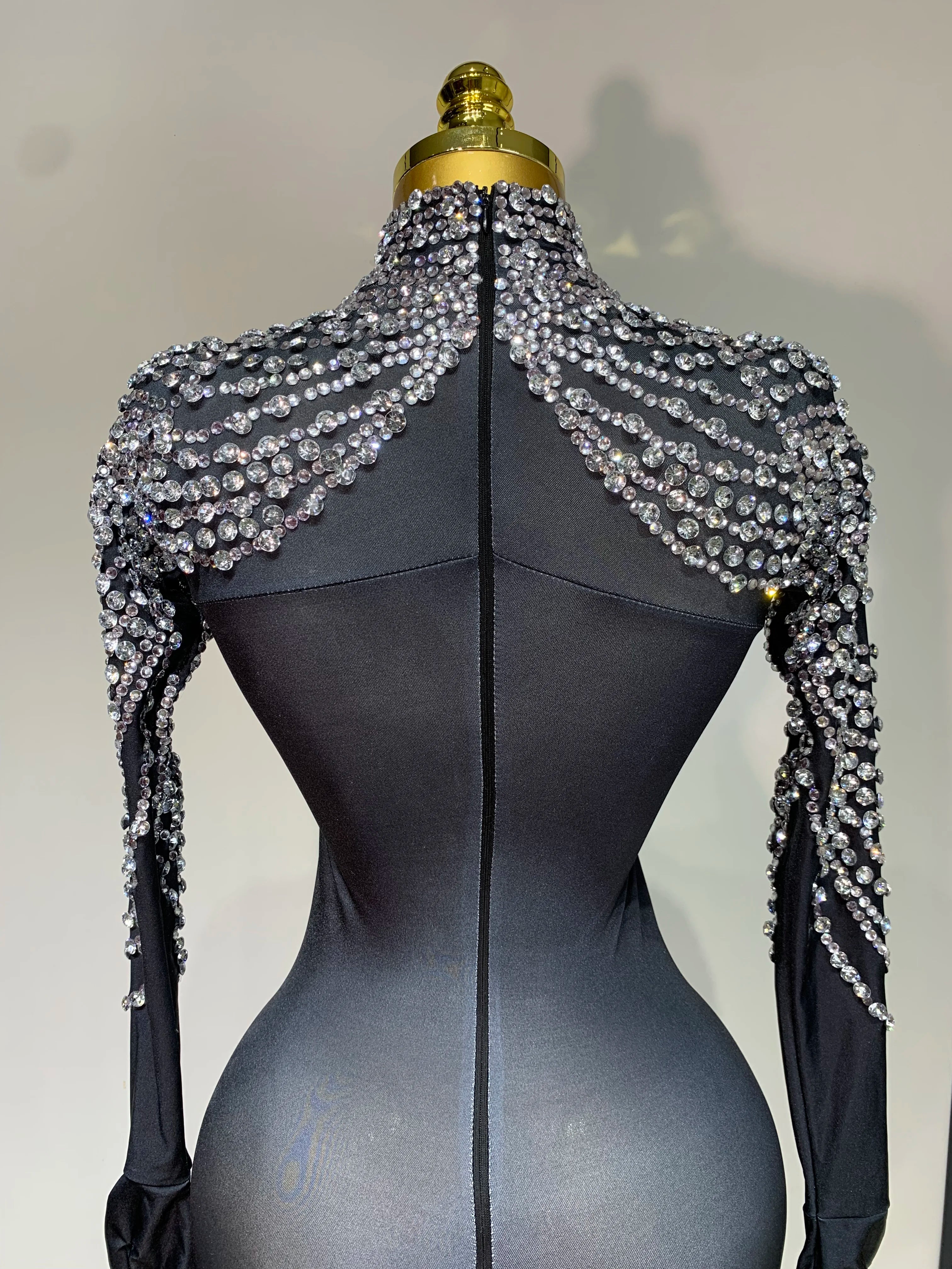 Stock Women Sexy Nightclub Evening Party Drag Queen Singer Dancer Stage Performance Costume Luxury Rhinestone Stretch Jumpsuit