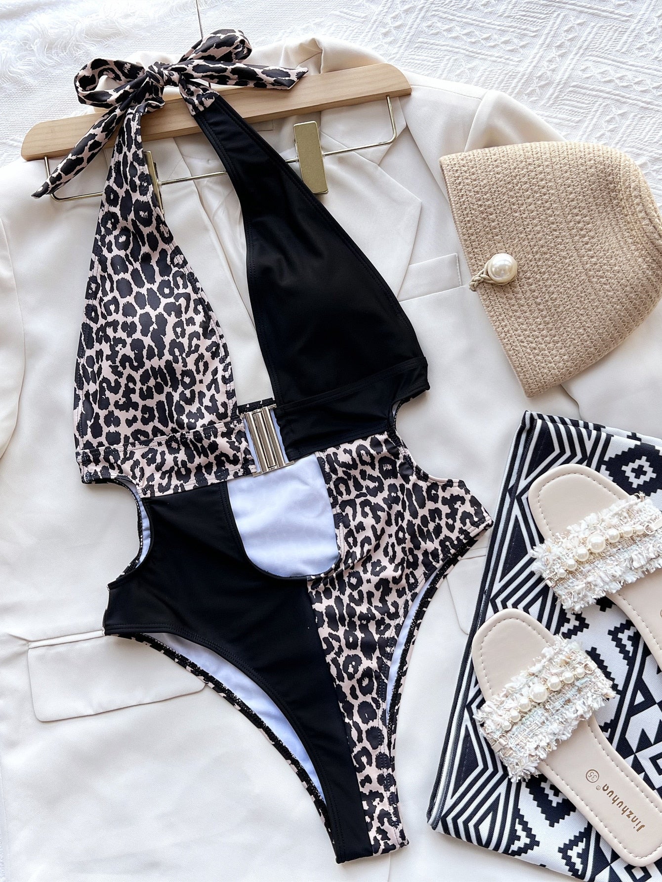 Sexy One Piece Swimsuit Swimwear - Leopard Patchwork Hollow Halter One-piece Bathing Suit Beachwear Banadores Mujer multi