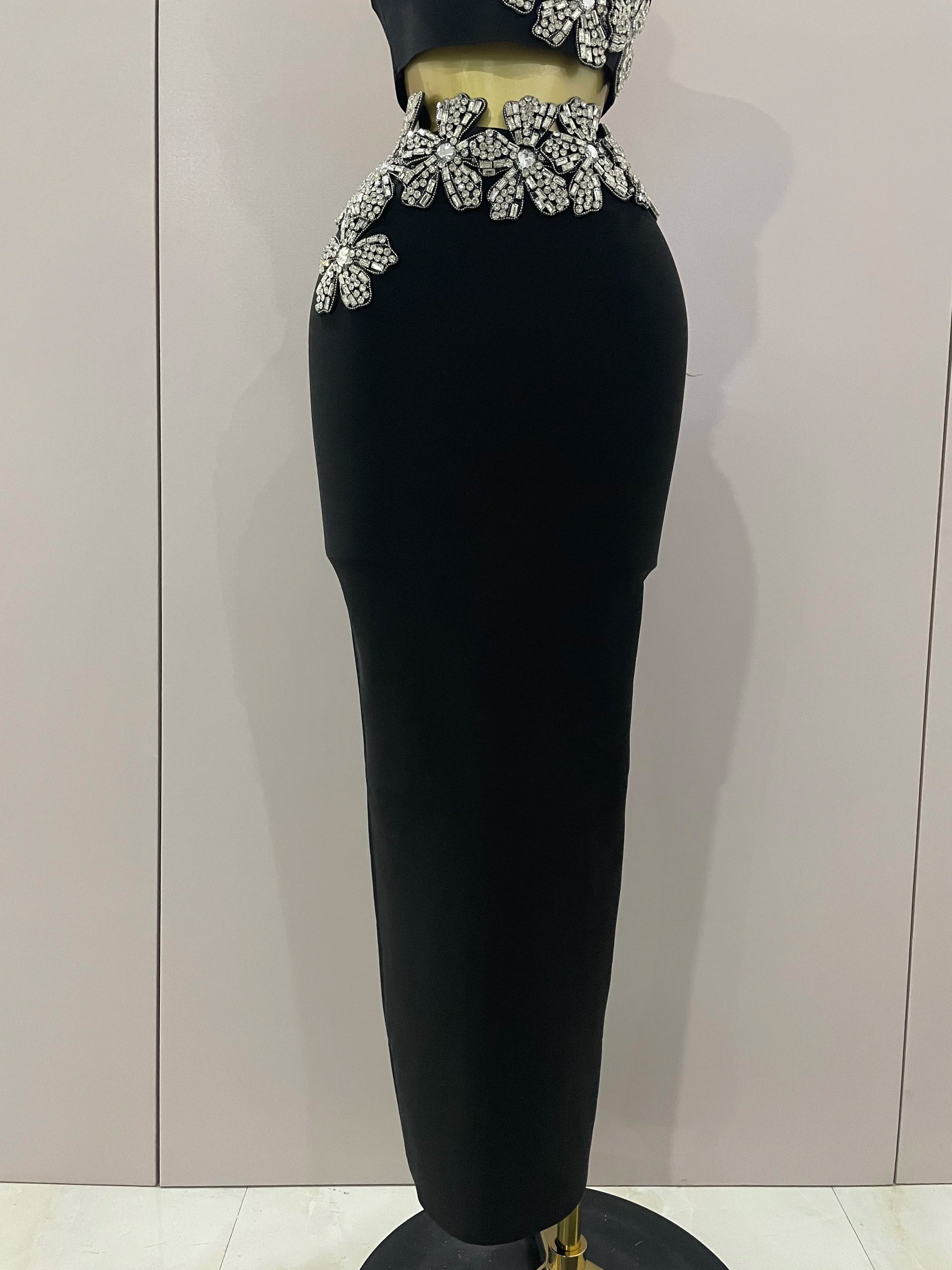 Sexy Strapless Flower Diamonds Black Maxi Long Bandage Two Piece Set 2025 Women Knitted Elegant Evening Club Party Prom Gowns