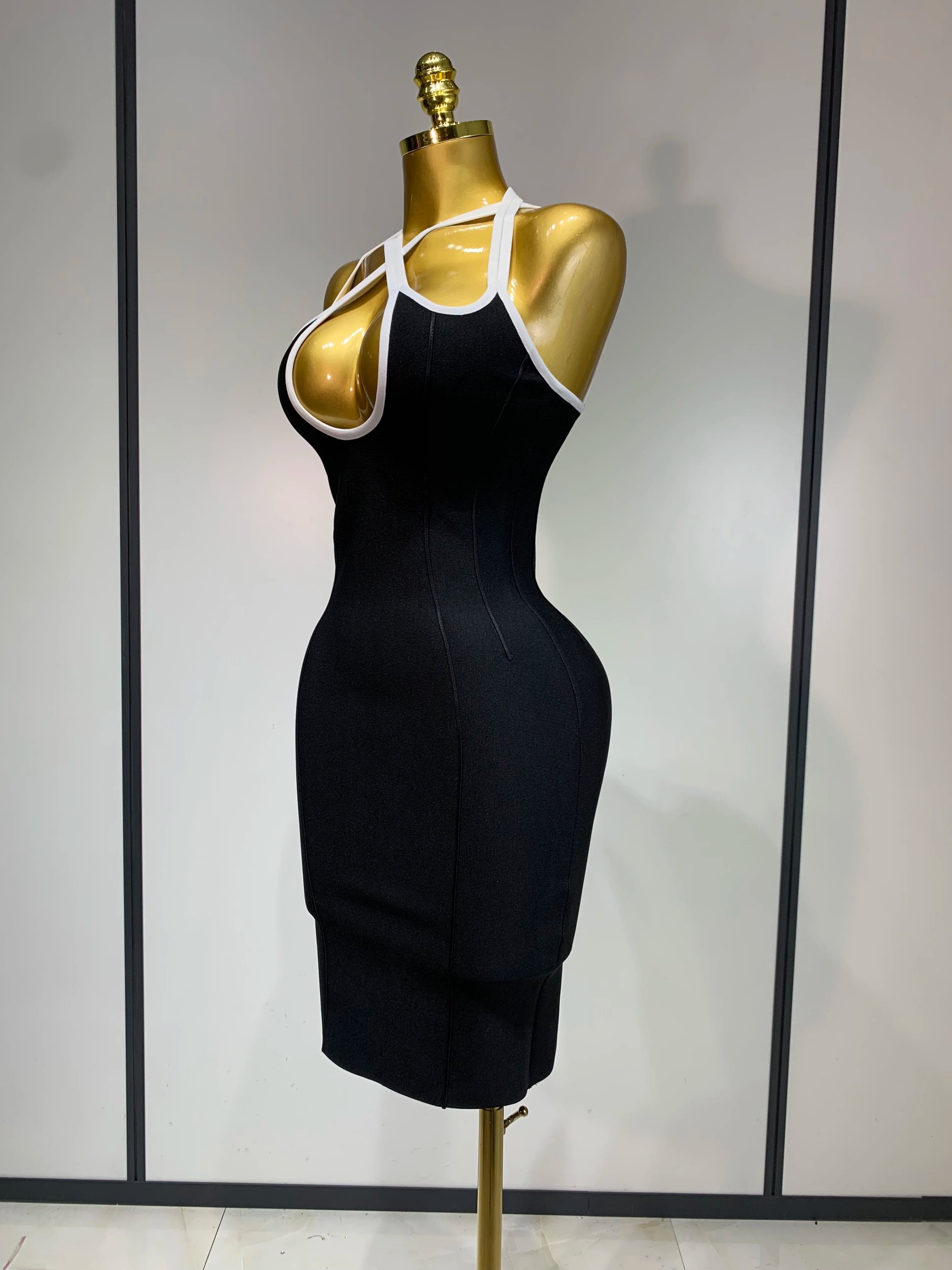 Women Elegant Fashion Dress Halter Neck Bodycon Bandage Dress Celebrity Evening Party Club Gown Sexy Backless Birthday Dress