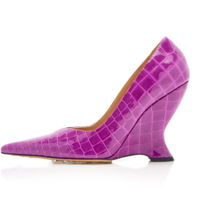 Summer New High Heels Thick Sole Thick Heel Lacquer Leather Shallow Mouth Pointed Fashion Sexy Women's Oversized Shoes