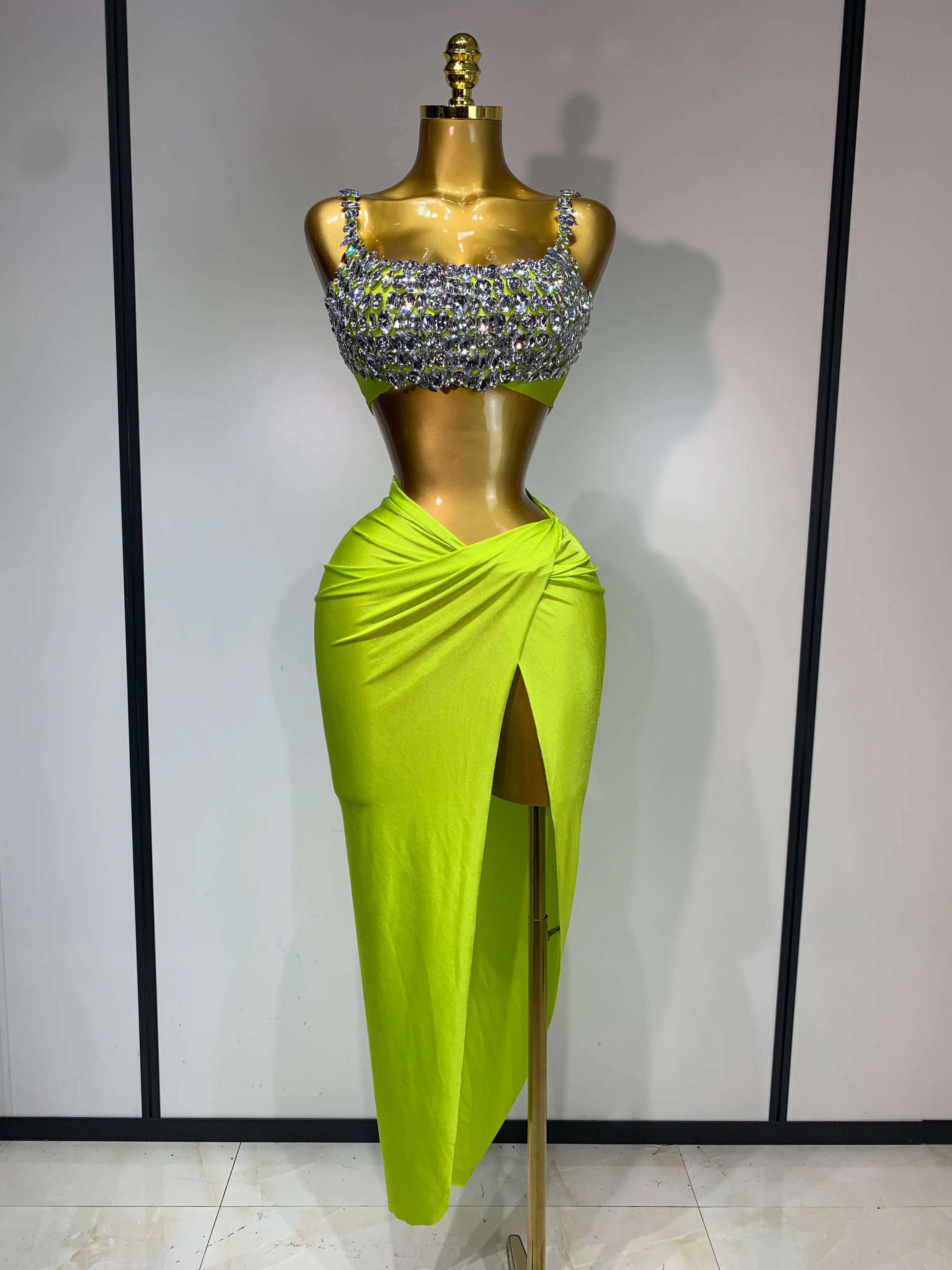 Women Sexy Sparkly Rhinestone Two Pieces Set Stretched Nightclub Skirt Suits Birthday Singer Dancer Stage Performance Costume Fluorescent Green