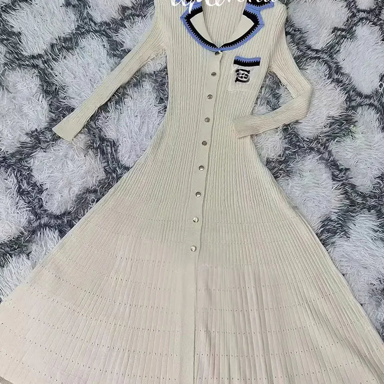 Elegant Women's Slim Fit Knitted Dress Fashionable Polo Neck Short Sleeve Single breasted Design Split Knitted Mid length Dress Apricot long sleeves