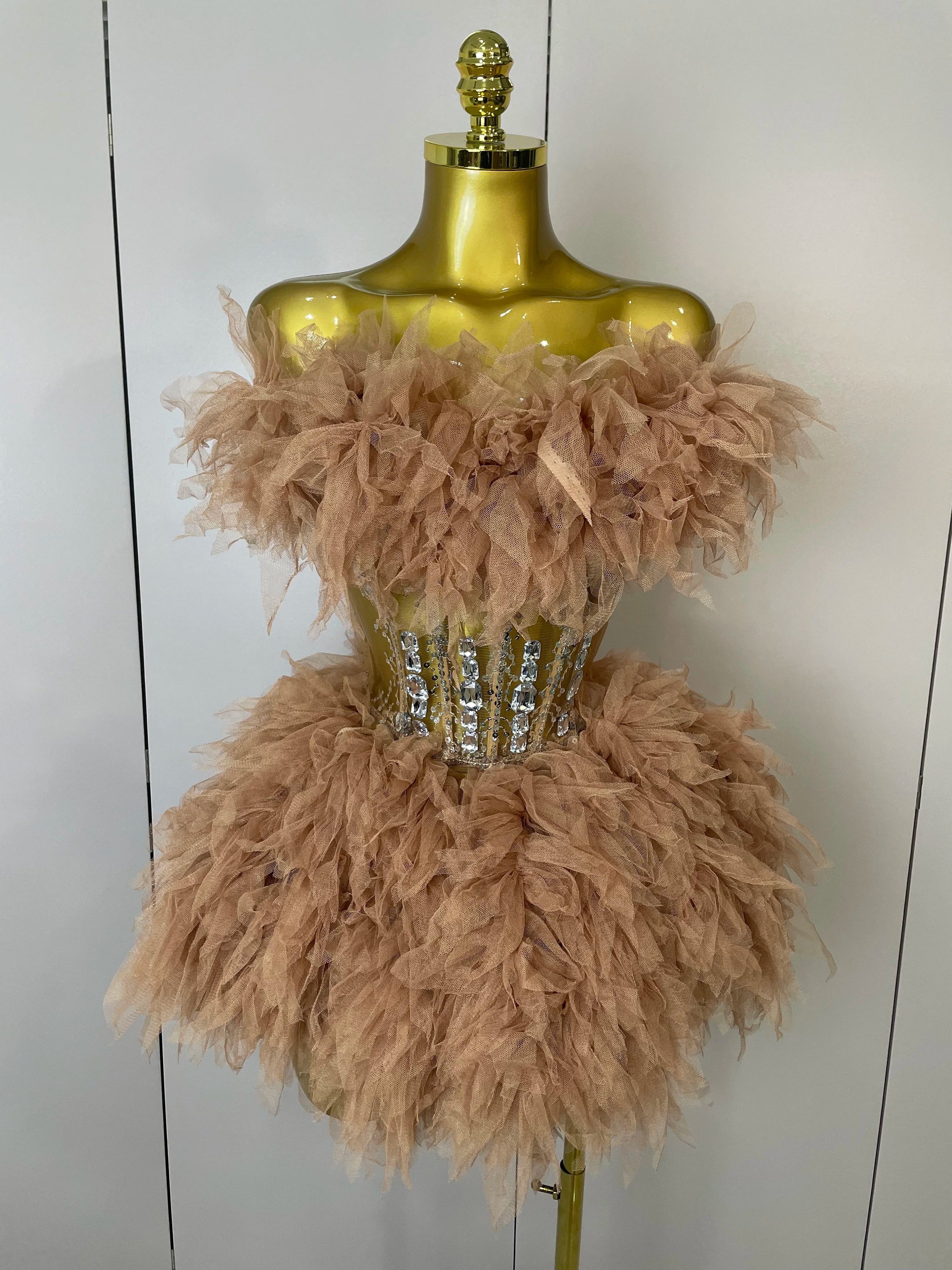 2025Women Sexy Backless Strap Mesh Fluffy Skirt 2 Pieces Diamond Sequins Stage Performance Costume Birthday Party Shooting Dress Champagne