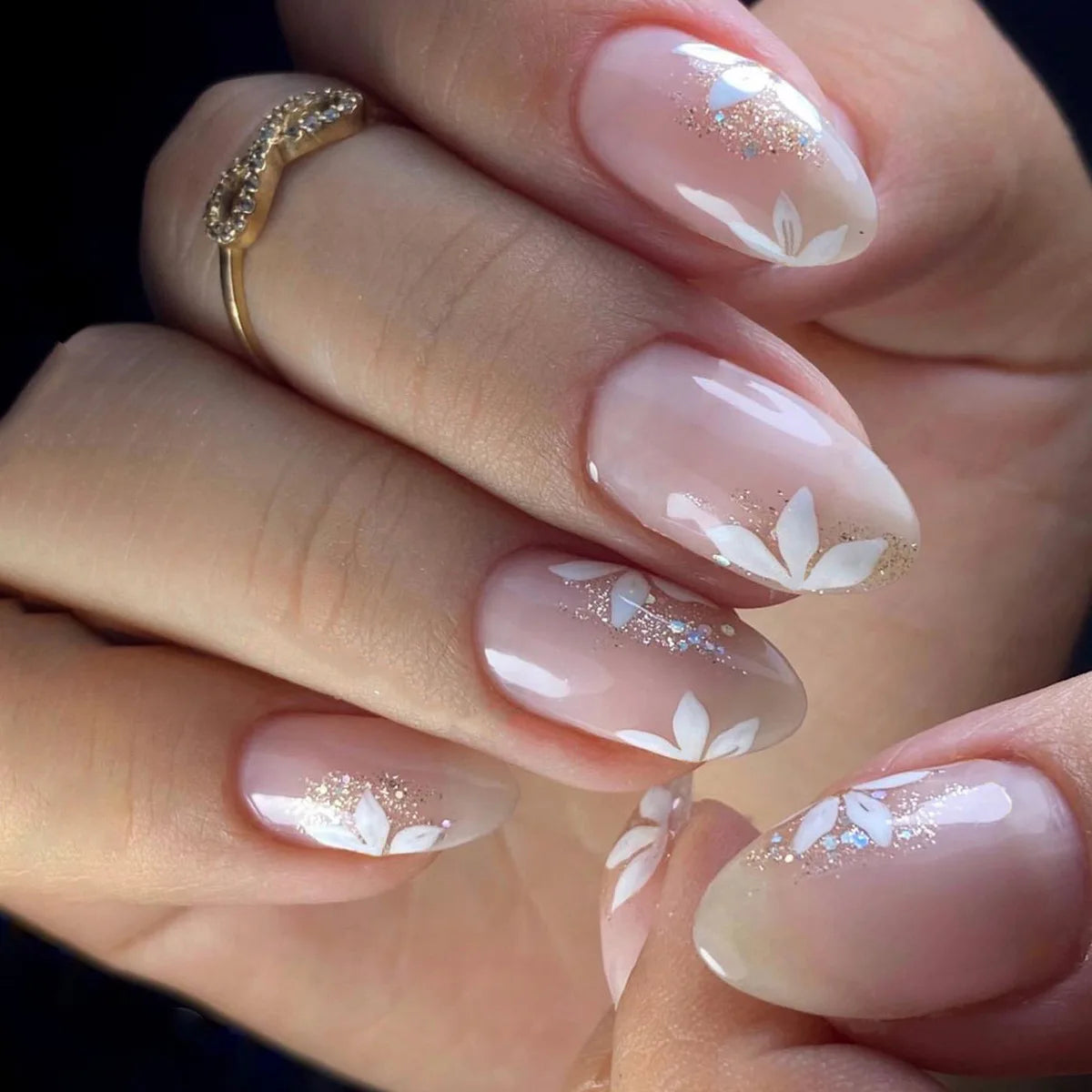 24Pcs Simple French Fake Nails Set with Glue Gradient White Almond Press on Nails Detachable Stiletto Full Cover False Nail Tips 3252