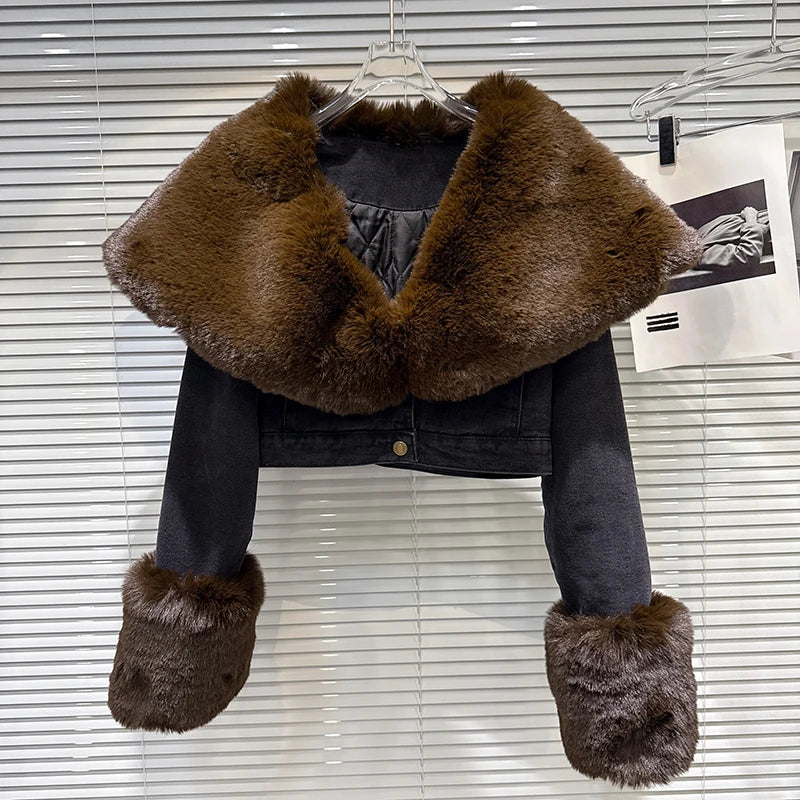 Winter New Fashion Street Style Sailor Collar Faux Fur Quilted Denim Short Coat For Women High Waist Jacket 11A07450 Black