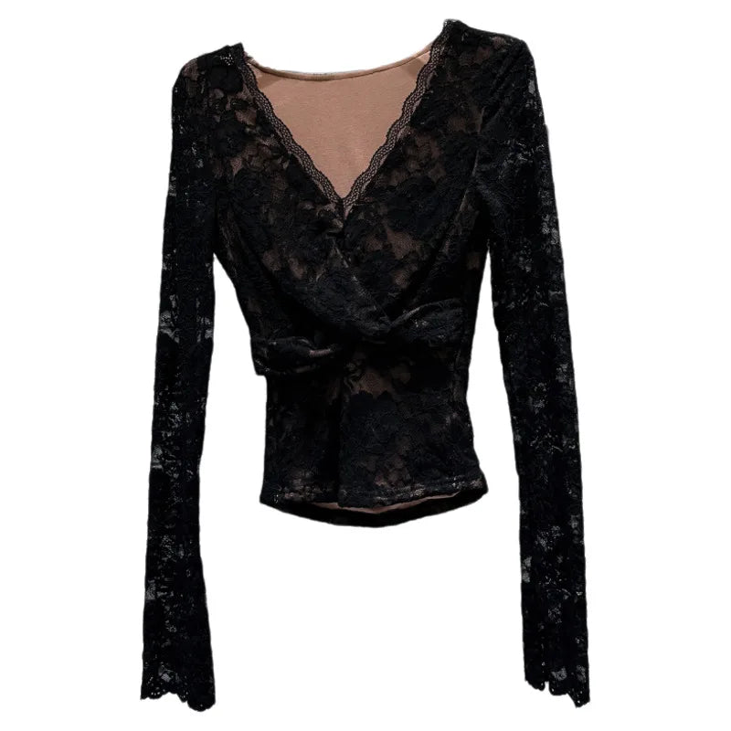 Winter New Fashion New V-neck Lace Patchwork Knot Lined Small Shirt For Women Slim Fit Versatile Tops Female 11A07612