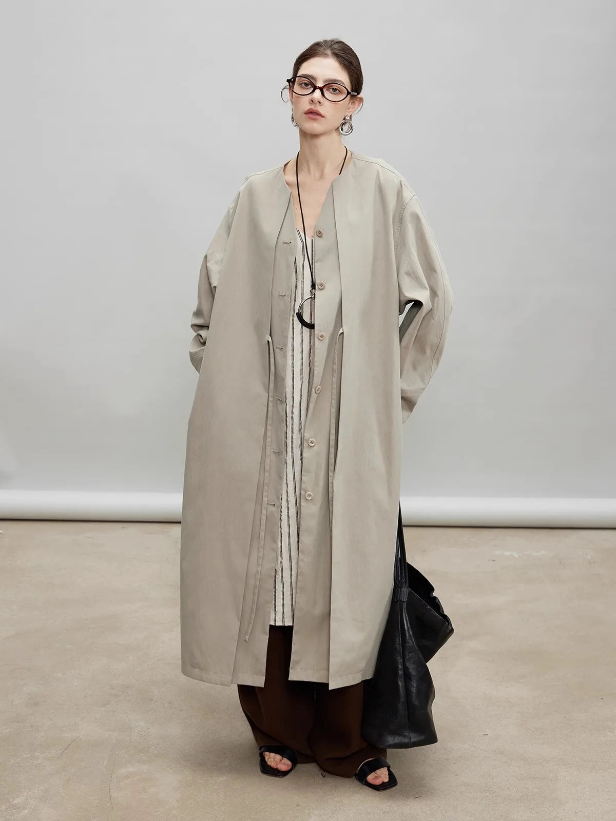 Lautaro Spring Autumn Oversized Long Flowy Soft Trench Coat for Women V Neck Elegant Luxury Designer Fake 2 Piece Clothes 2025