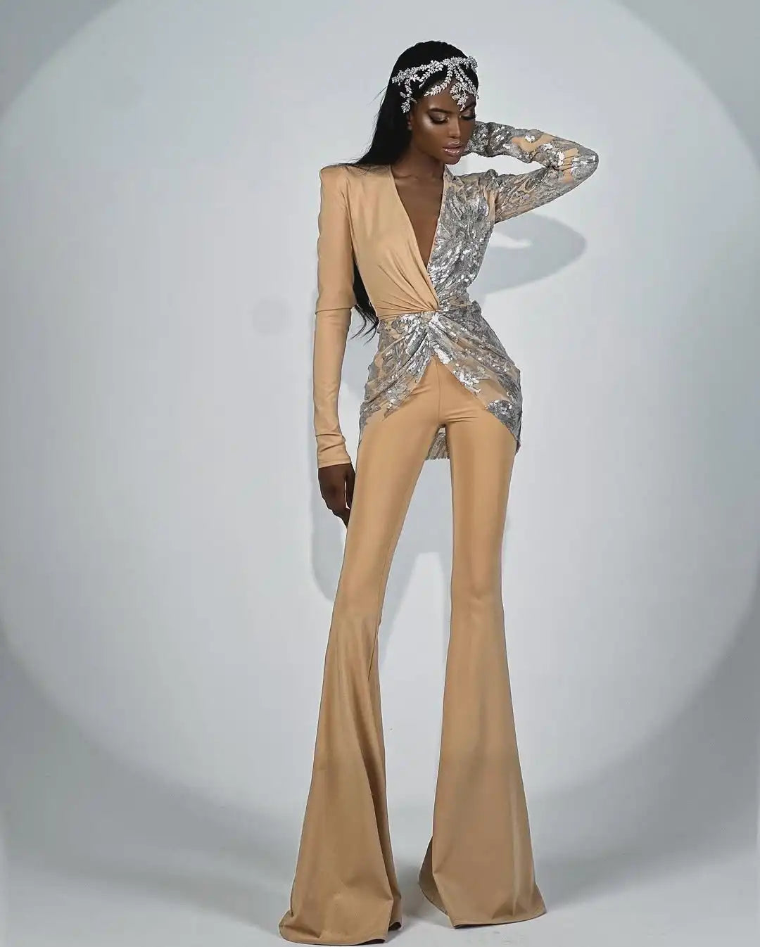 New Style Runway Fashion Khaki Color Women Long Sleeve Sexy V-Neck Sequins Bodycon Long Jumpsuit Celebrate Nightclub Party Wear