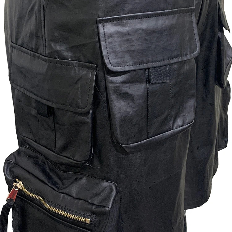 Lautaro Summer Autumn Waterproof Black Cargo Shorts for Men with Many Pockets Luxury Designer American Retro Clothes Fashion