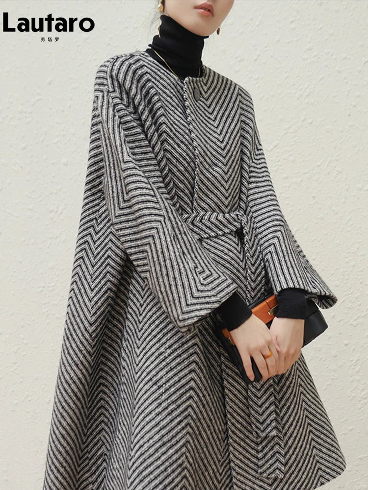 Autumn Winter Black and White Zigzag Woolen Coat Women Sashes A Line Loose Elegant Stylish Runway Korean Fashion 2022