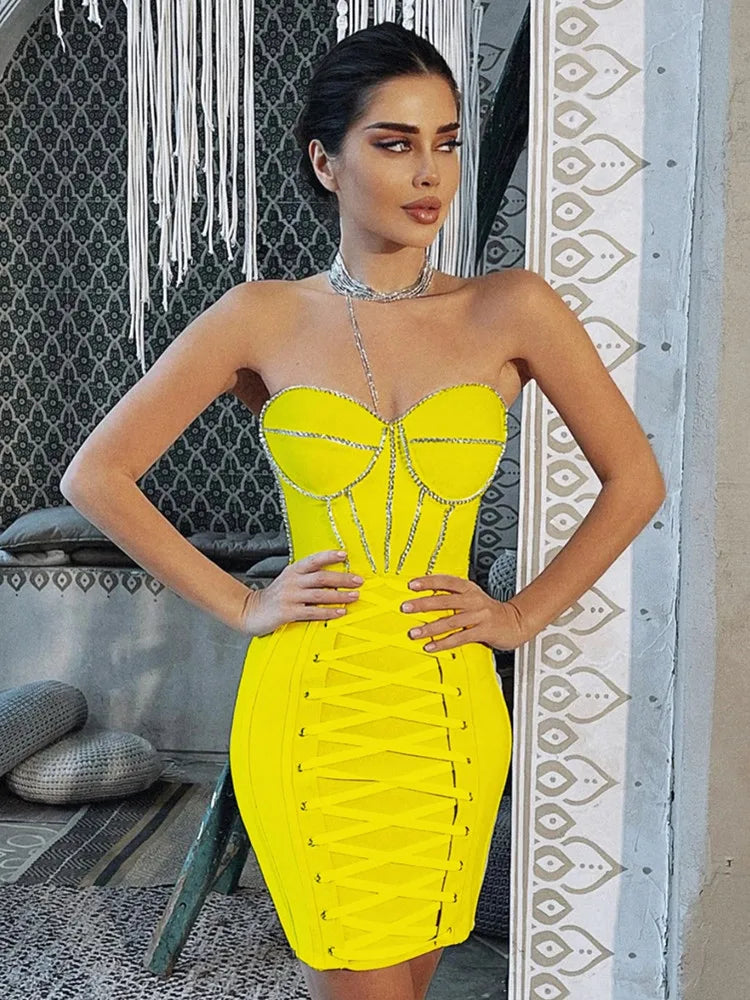 Women Luxury Sexy Strapless Backless Crystal Sparkly Beige Pink Mini Bodycon Bandage Dress 2022 Elegant Evening Club Party Dress Yellow