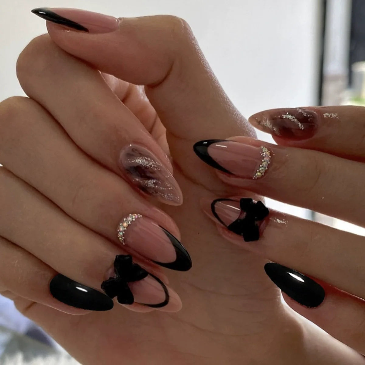 Valentine's Day Almond Press on Nails Set 3D Bow Love French Sweet False Nails Rhinestone Wearing Nail Tips Art Acrylic Manicure 2