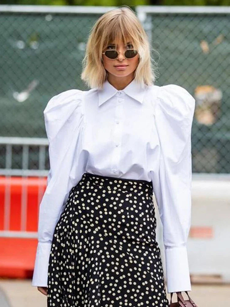 DEAT Fashion Women's Shirt Long Puff Sleeves Lapel Single Breasted White Cotton Straight Blouse Autumn New Tide 7AB1171