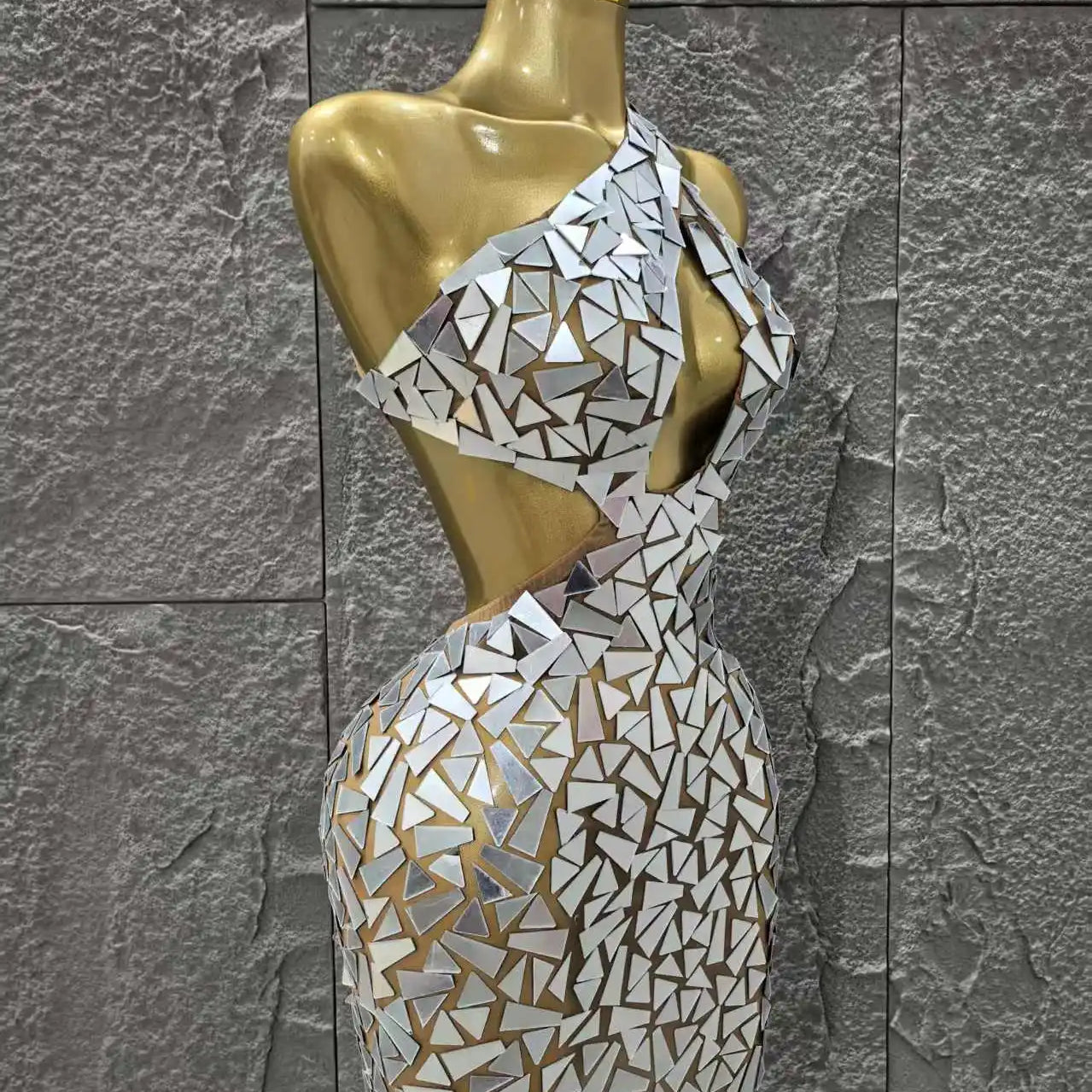 Silver Color Women Sexy One Shoulder Shinning Mirrors Bodycon Mini Dress Nightclub Party Celebrate Birthday Photo Shoot Dress