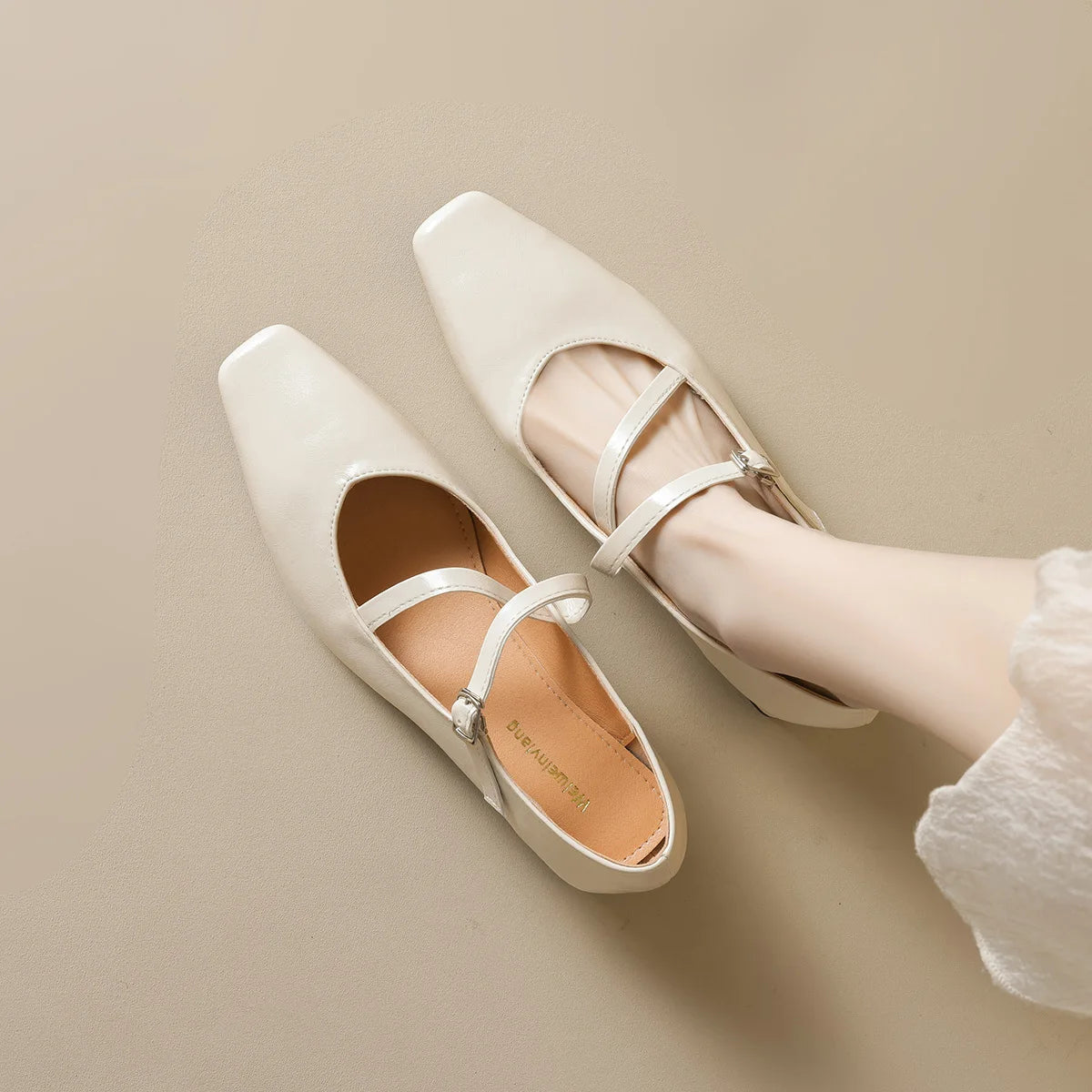 New spring women's outerwear shoes Square toe design Mary Jane shoes Ladies casual high heels Work boat shoes Large sizes 41-43