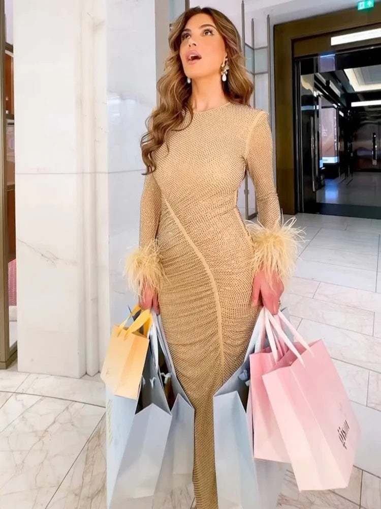 Champagne O Neck Midi Dress Rhinestones Long Sleeves Diamond Feathers Embellished Bodycon Evening Party Gowns