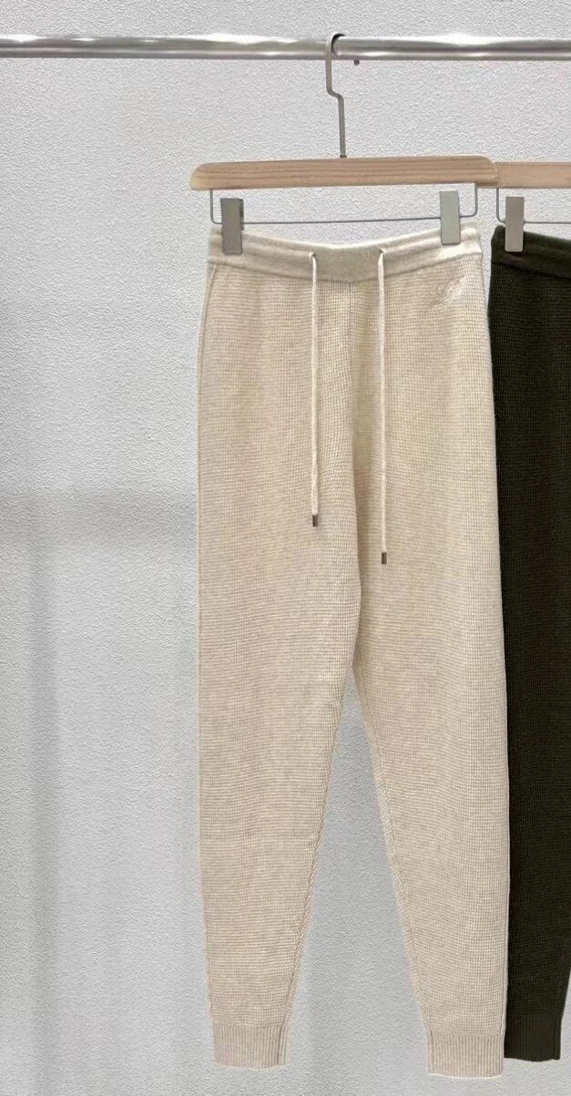 Winter 2024 Cashmere Casual Style Knitted Set of Clothes Beige Pants