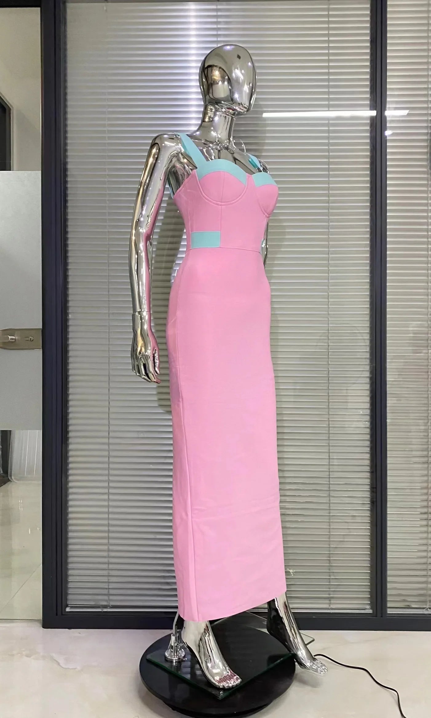 Women Sleeveless Sexy Strap Bodycon Bandage Long Dress Fashion Elegant Evening Party Celebrate Dress