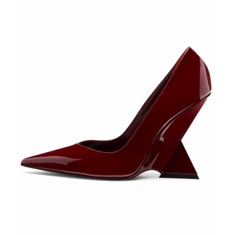 Summer New High Heels Thick Sole Thick Heel Lacquer Leather Shallow Mouth Pointed Fashion Sexy Women's Oversized Shoes