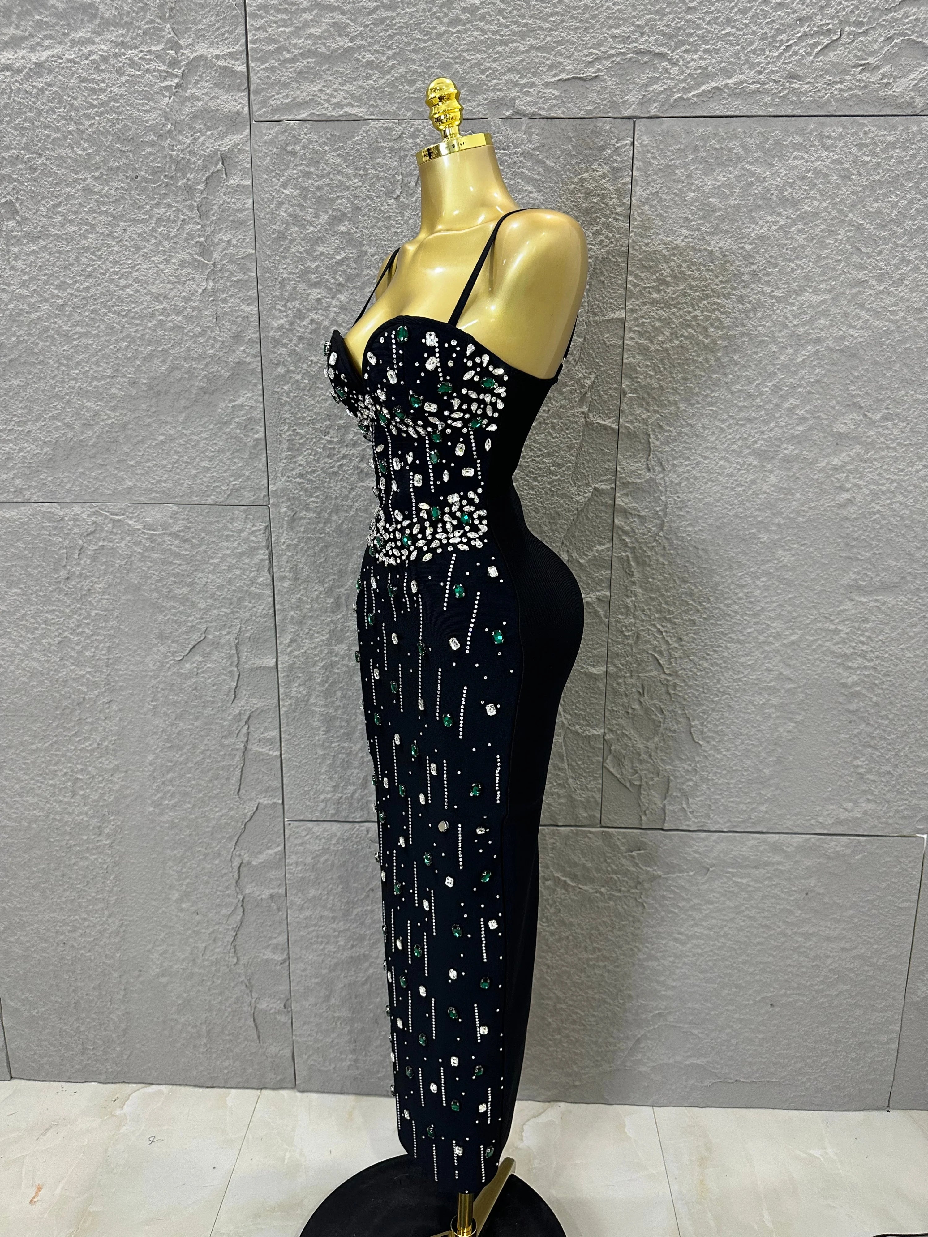 Sophisticated Black Bandage Midi Dress Women Spaghetti Strap Sweetheart Neck Rhinestone Emerald Bodycon Evening Gown