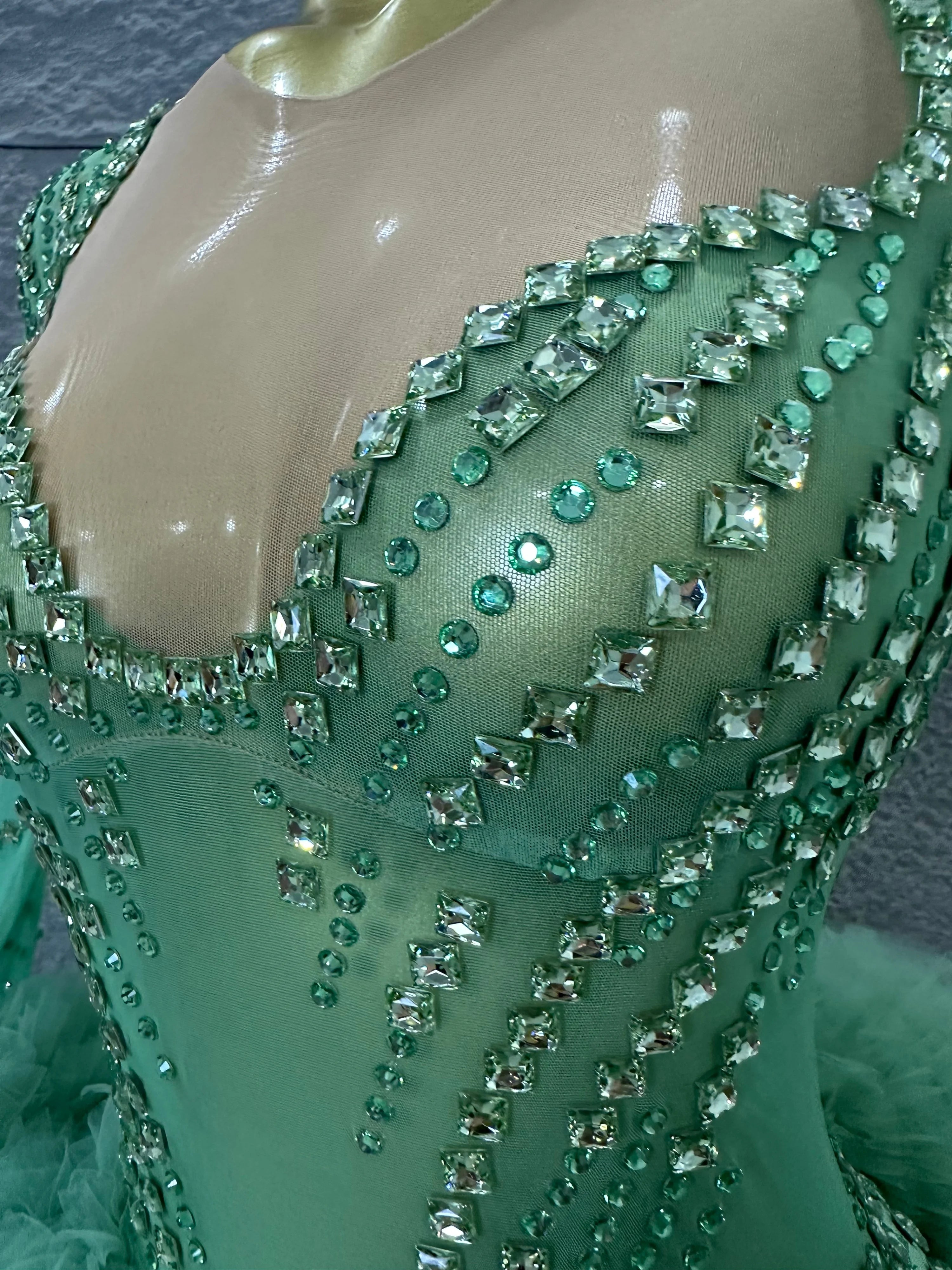 Sparkly Green Long Sleeve Bodysuit Women Stage Performance Sheer Mesh Rhinestone Embellished Ruffle Tulle Latin Dance Costume