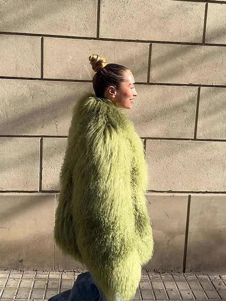 Green Luxury Fluffy Faux Fur Jacket Women Fashion Lapel Long Sleeve Loose Warm Coat 2025 Winter Lady High Street Outerwear