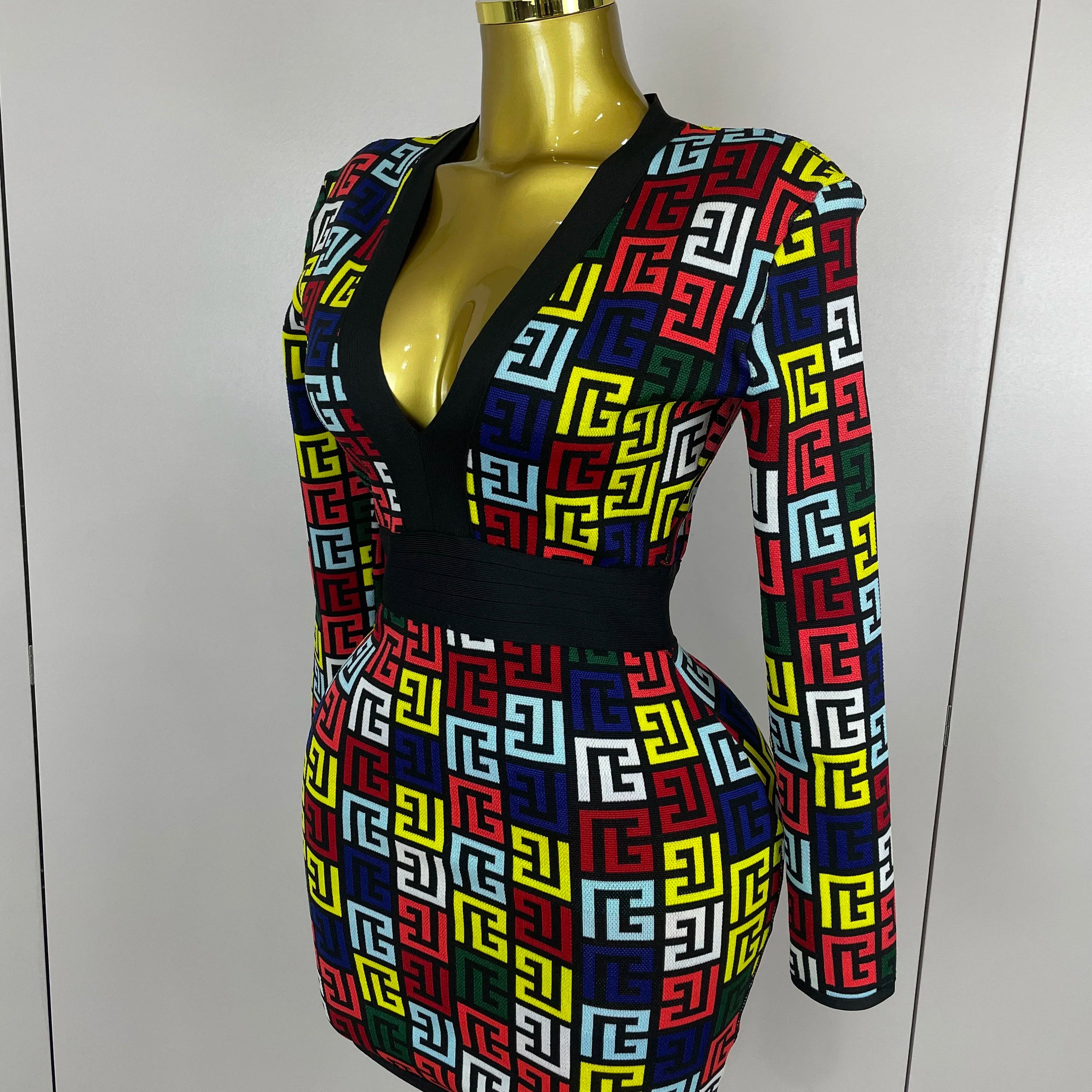 Sexy V-Neck Long Sleeve Bodycon Jacquard Short Bandage Dress 2025 Women Elegant Evening Luxury Birthday Party Cocktail Outfit